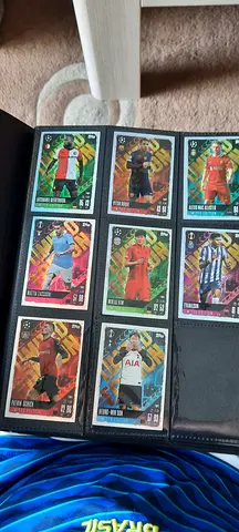FULL BINDER WITH MATCHATTAX CARDS 2 FULL PAGES ARE VERY RARE CARDS
