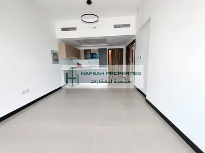 Elegant 1BR | Semi-Furnished | Balcony | Bright Unit
