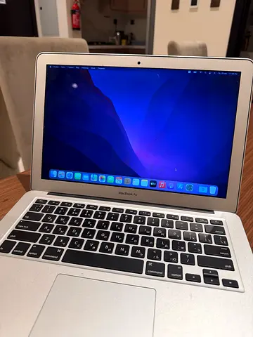Apple MacBook Air 13-inch Silver - Good Condition