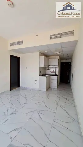 فرصة سكنية مميزة للإيجار السنوي | استوديو "ثاني ساكن" في البوطينة 🌟 استوديو نظيف وشبه جديد (ثاني ساكن) بموقع حيوي ومميز في منطقة البوطينة، يجمع بين ا