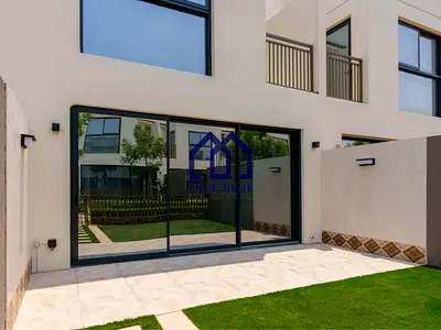Close to Beach | Single Row | Vacant