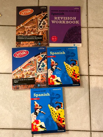 Set of Spanish Textbooks and Workbooks – GCSE/IGCSE Level, used