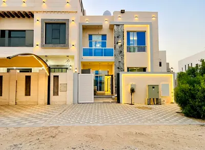 🏡🔥 تاون هاوس للإيجار في الزاهية – عجمان 🔥🏡  ✨ موقع مميز جدًا | على الشارع الرئيسي مباشرة | مباشر ✨  فرصة ممتازة للعائلات في منطقة الزاهية، تاون ها