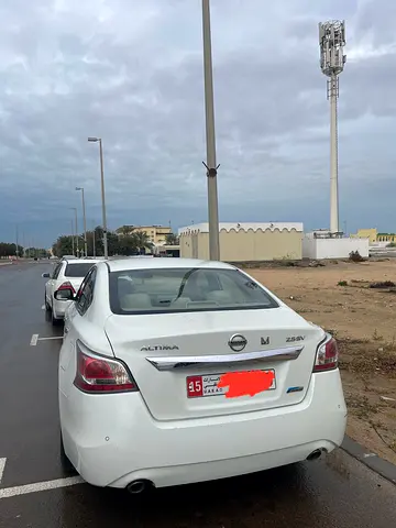 2016 Nissan ALTIMA 照片 12