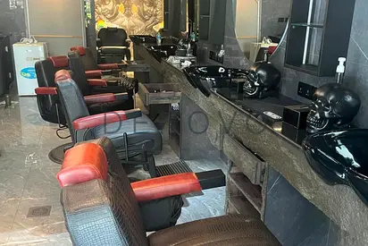 Best Location - Fitted Shop