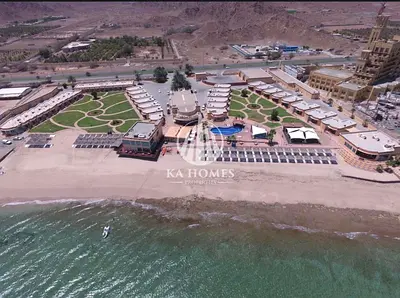 🌅 رفاهية السكن على بحر عُمان – ادفع كاش واحصل على خصم 40%