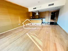 Modern 1BR Apartment I Prime Location | Balcony & Wood Flooring