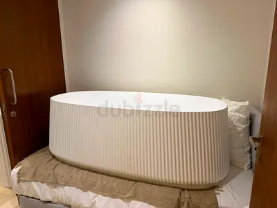 Modern White Ribbed Freestanding Bathtub 170x82cm
