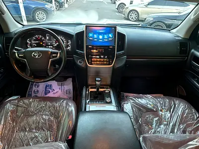2019 Toyota LAND CRUISER — фото 9