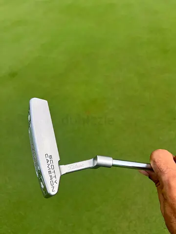 Scotty Cameron Newport 2 putter excellent
