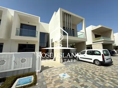 HOT Deal|Luxurious Villa|Single Row|Vacant