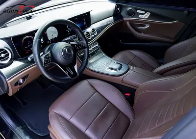 2021 Mercedes-BENZ E-CLASS photo 4