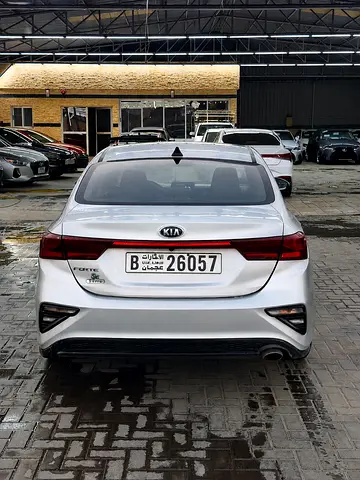 صورة 6 لـ 2019 KIA FORTE