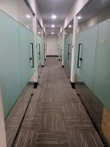 Glass aluminum work