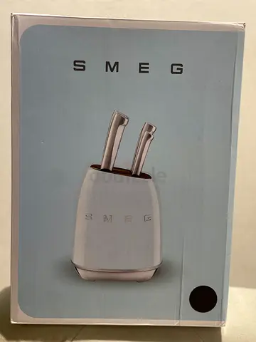 Smeg Knife set black color. For sell