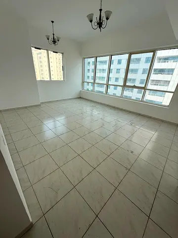 🏡🔥 AMAZING 3-BEDROOM APARTMENT IN AL TAAWUN! 🔥🏡