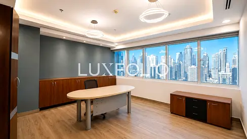 Close to Metro | Combined Offices | Vacant