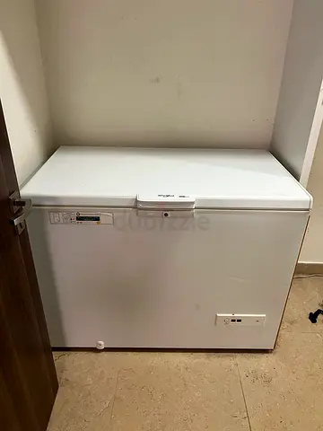 Whirlpool Chest Freeze 311L