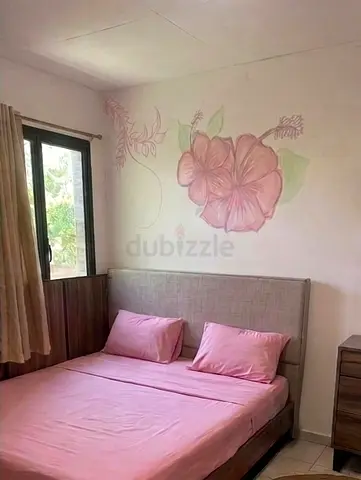 Modern Upholstered King Size Bedroom set