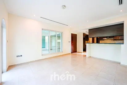 Vacant | Corner Villa | Spacious