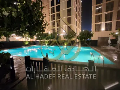 مفروشة بالكامل في الممشى | أول ساكن! غرفة ماستر وصالة + حمامين + مطبخ مجهز + باركنج على 6 دفعات، والتأمين شيك