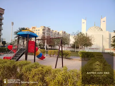 اجمل غرفتين وصالة للإيجار السنوي في أميرة فيليج عجمان، مساحة واسعة 1,450 قدم مربع، تصميم عملي ومريح، موقع مميز، مناسب للعائلات، الإيجار 38 ألف