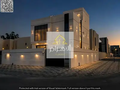Villa for sale on a corner lot with two street frontages, excellent finishing, including registrati