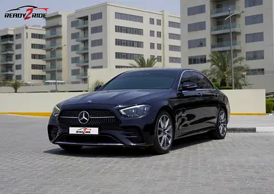 2021 Mercedes-BENZ E-CLASS photo 2
