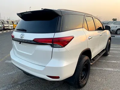 صورة 6 لـ 2018 Toyota FORTUNER