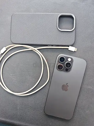 Iphone 16 pro max 256GB battery 100% Apple warranty TDRA UAE Issue