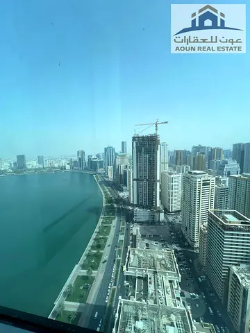🏡 للبيع | شقة 4 غرف وصالة في المجاز 3 بإطلالة بحرية مفتوحة