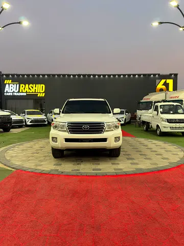 صورة 3 لـ 2010 Toyota LAND CRUISER