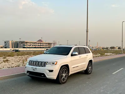 2021 JEEP GRAND CHEROKEE — миниатюра 10