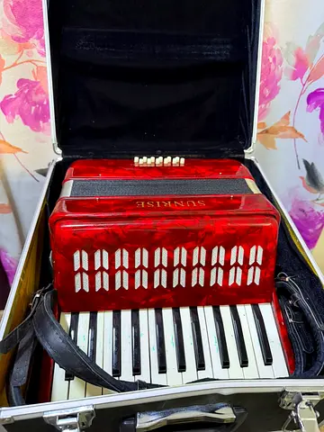 Red Sunrise Piano Accordion with Case and Straps - Good Working Condition