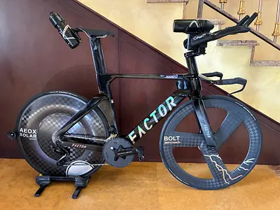 Factor Hanzo TT bike size 56