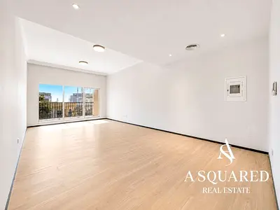 Multiple Options | Front View | Prime Residence