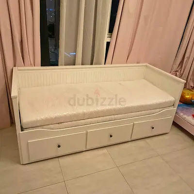 IKEA hamness daybed with 3 big storage drawers and 2 IKEA mattresses.