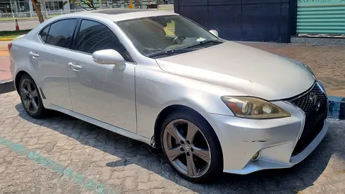 2012 Lexus IS-SERIES — фото 4