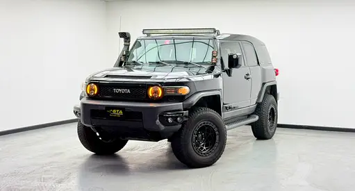 2014 Toyota FJ Cruiser VXR, Full Toyota Service History, GCC Specs
