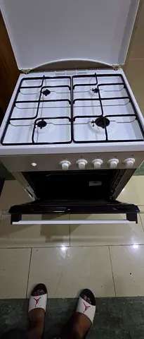 GORENJE freestanding gas cooker with 4 burners and oven