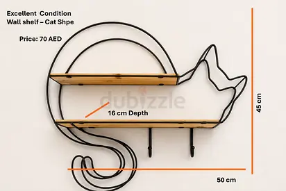 Cat-Shaped Wall Shelf with Hooks – Excellent Condition