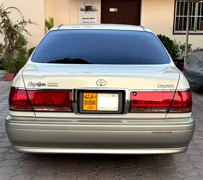 2003 Toyota CROWN — фото 2