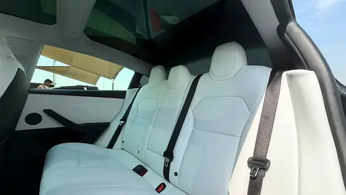 صورة مصغرة 8 لـ 2024 Tesla MODEL 3
