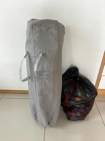 Foldable baby playpen