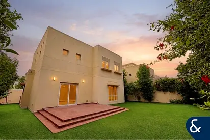 MOTIVATED SELLER | RENOVATION OPPORTUNITY