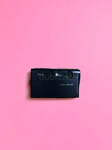 Nikon Coolpix S2 Compact Point-and-Shoot Camera - Good Condition