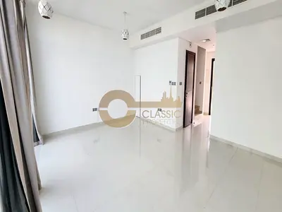 UPGRADED | 3 BED TOWNHOUSE | EXTENDED | SINGLE ROW