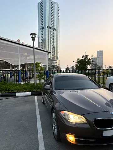 2013 BMW 5-SERIES 缩略图 3