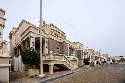 3BR TH -Double Row | Corner Unit | Rented