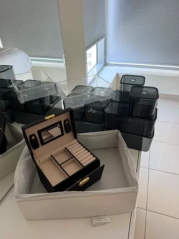 Set of storage boxes